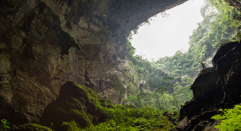 10 ambassadeurs découvrent la grotte de Son Doong au Vietnam